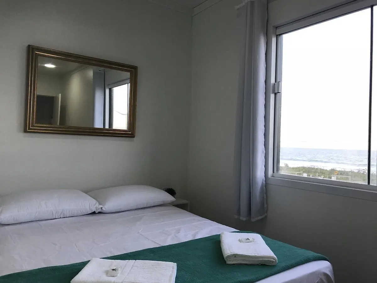 Inn Home In Box Hostel Itajaí